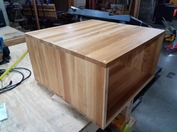 first-coat-of-polyurathane-3