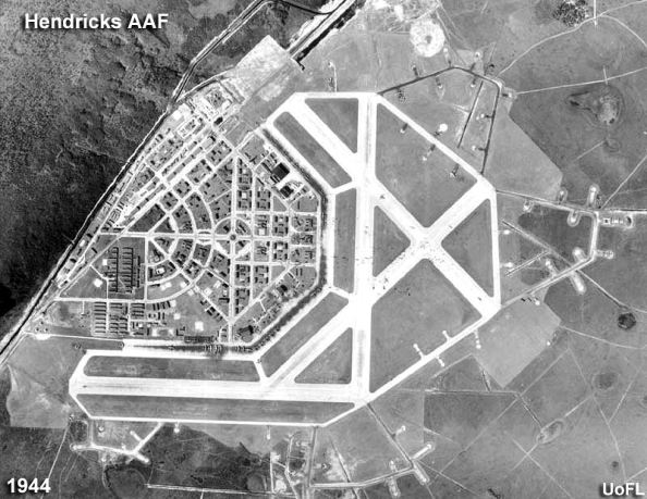 Hendricks_Army_Airfield_-_1944_-_Florida